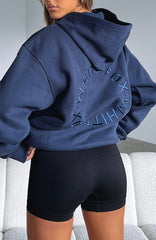 Oversized Hoodie Navy Cozy Comfort