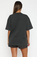 Oversized Tee Shadow Comfort Style